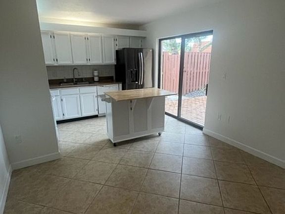 2nd image of 5205 Cedar Dr W