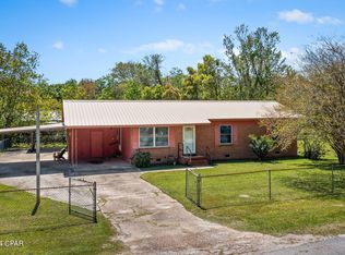 1237 Grace Ave, Chipley, FL 32428