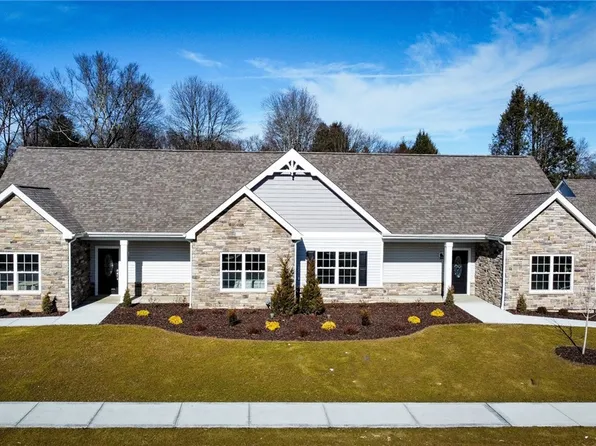 2201 Cherry Tree Dr, Butler, PA 16001