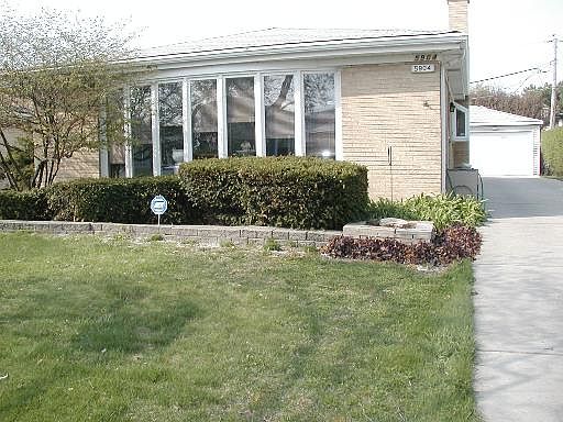 1st image of 5904 W Warren Ct