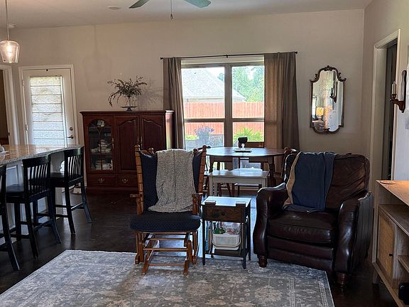 4th image of 3204 Leyland Dr