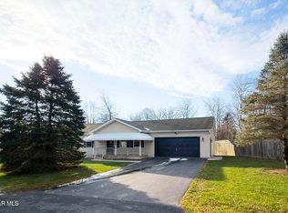 705 Aspen Ln, Duncansville, PA 16635