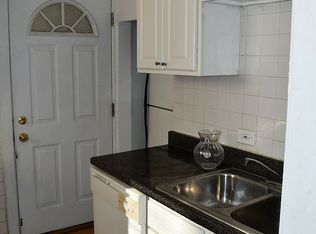 4047 N Mozart St APT 3E, Chicago, IL 60618