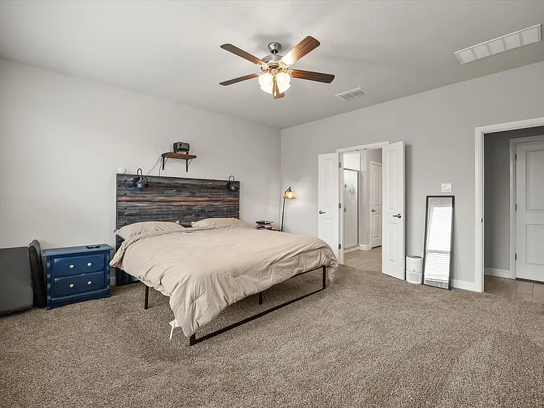 1009 Croxley Way — Photo 20