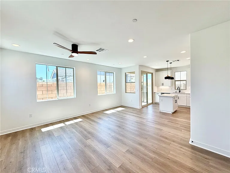 29561 Monarch Rd — Photo 8