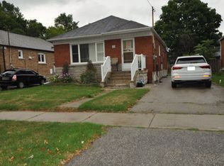 33 Wye Valley Rd, Toronto, ON M1P2A5