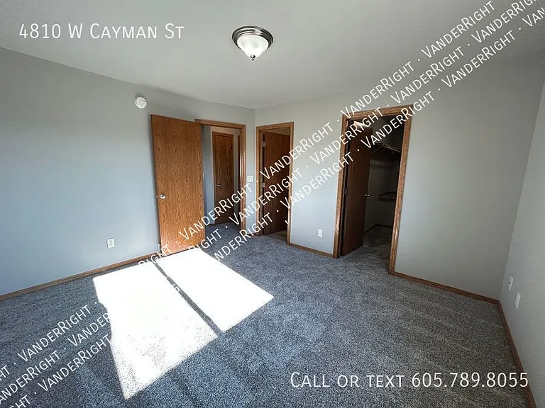 4810 W Cayman St — Photo 13