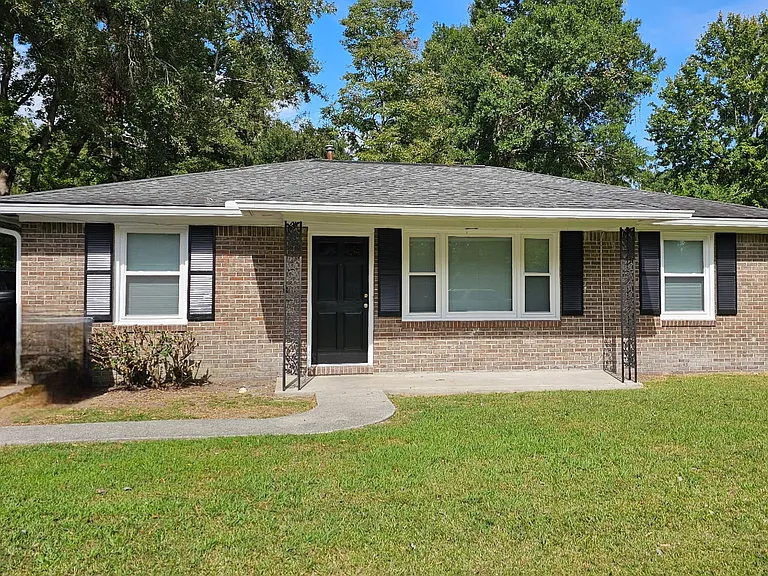 4426 Donwood Dr — Photo 1