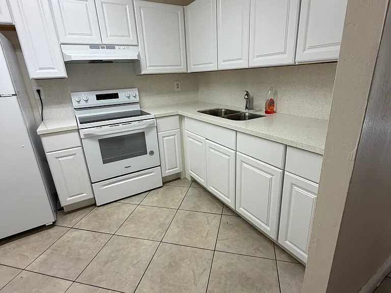 5625 W 20th Ave #111 — Photo 8