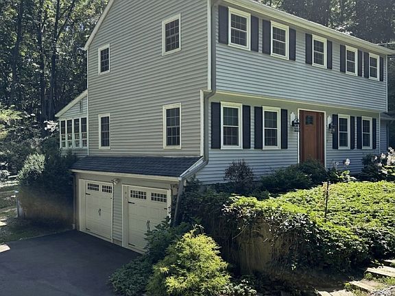 3rd image of 20 Godman Rd
