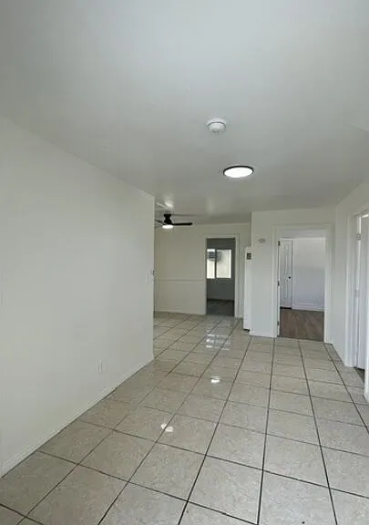 4815 S Normandie Ave #1/2 — Photo 5