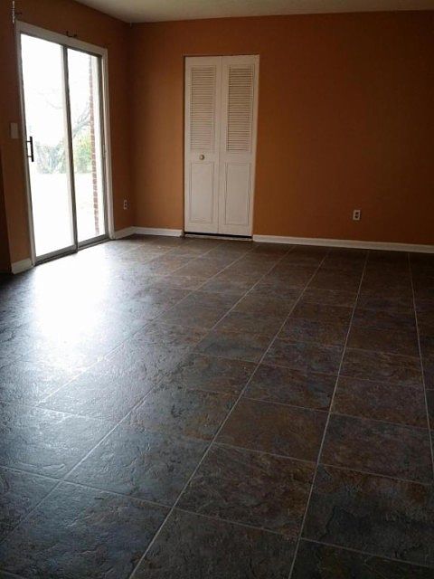 2nd image of 177 Broadland Ct