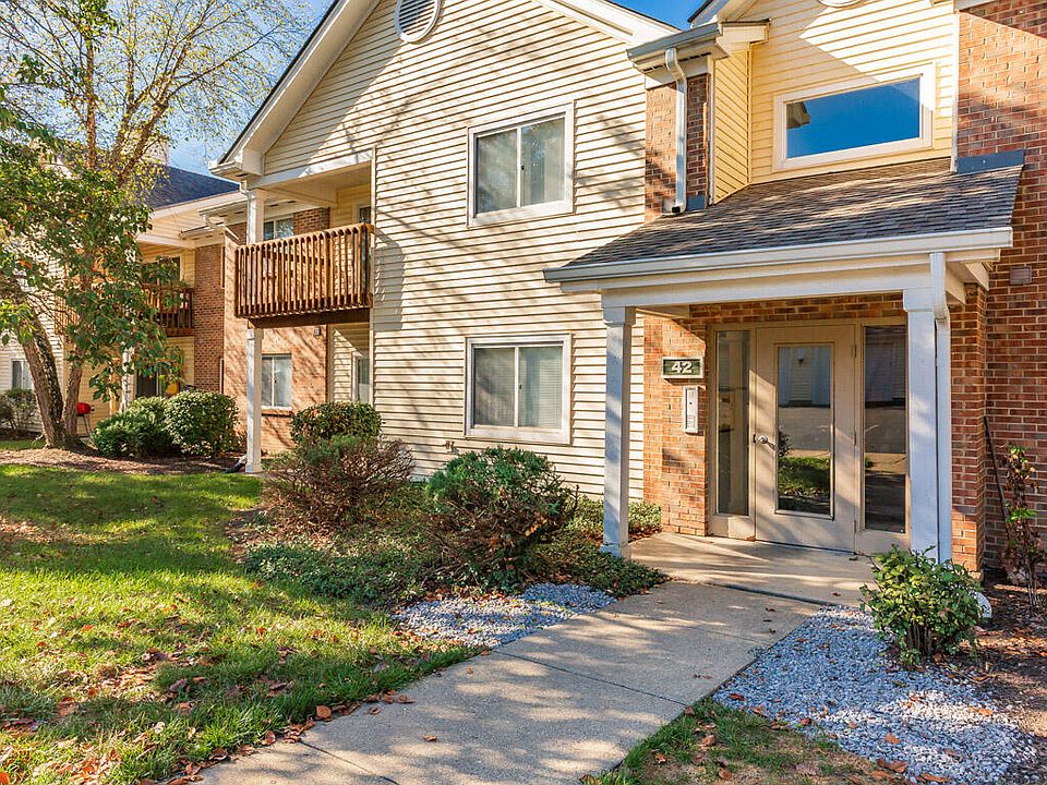 1st image of 42 Rio Grande Cir APT 6