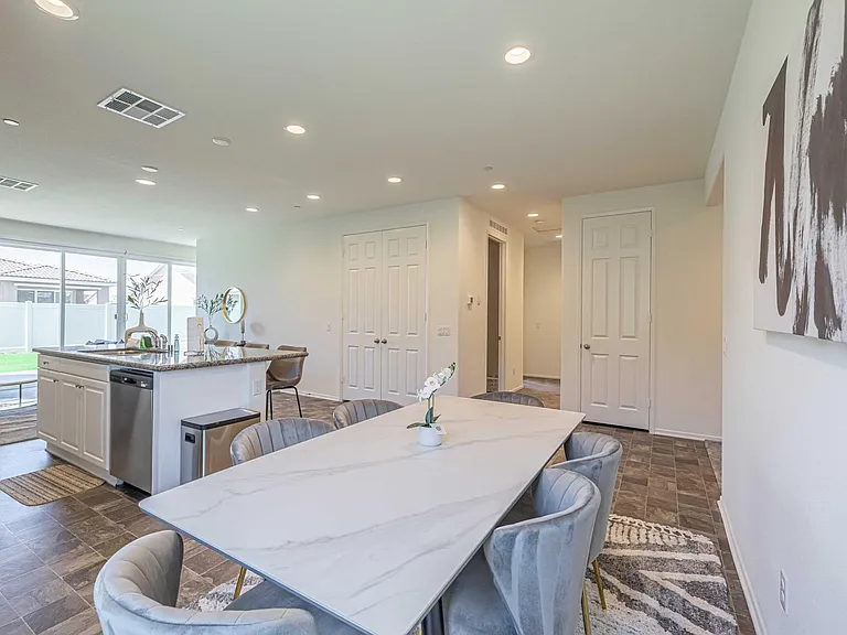 44149 Buckeye Ct — Photo 4