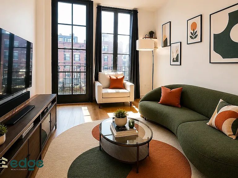 82 Jefferson St #2B — Photo 1