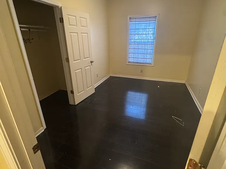 945 Dayton Ave — Photo 15
