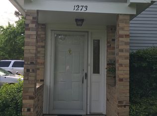 1273 Ranchview Ct, Buffalo Grove, IL 60089