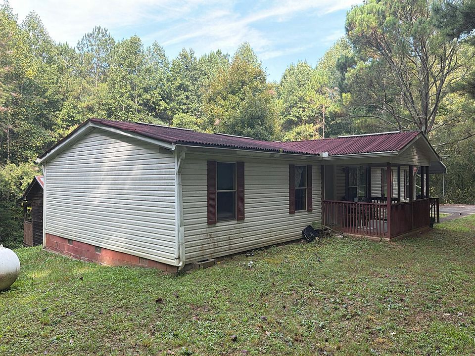 2nd image of 363 Cougar Ln