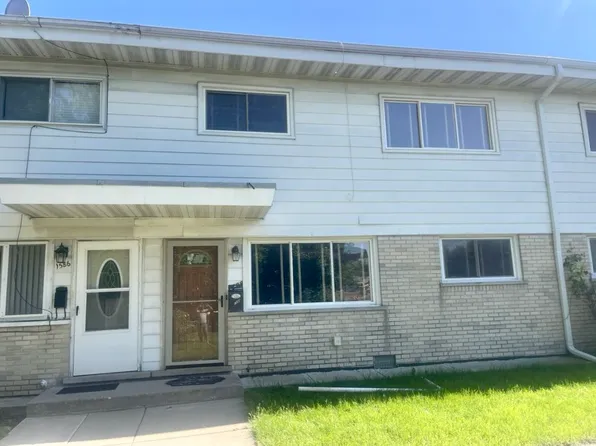 1588 Pennsylvania St, Des Plaines, IL 60018