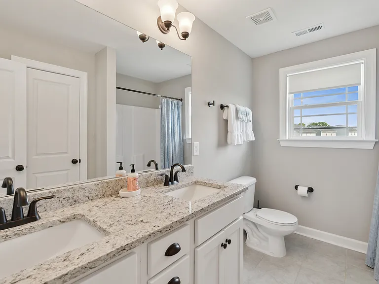 7989 Regiment Dr — Photo 30