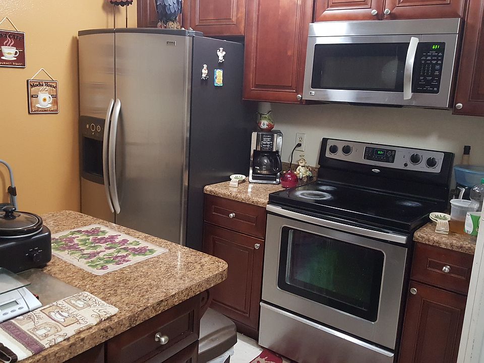 2nd image of 7519 Fort William Ct