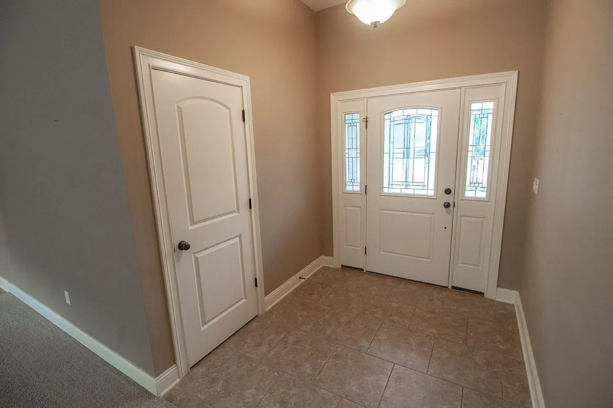 Building Photo - 6701 Chelan Dr