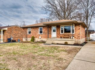 6103 Green Manor Dr, Louisville, KY 40219