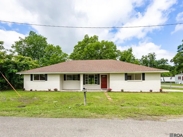 8697 Saint Peter St, New Roads, LA 70760