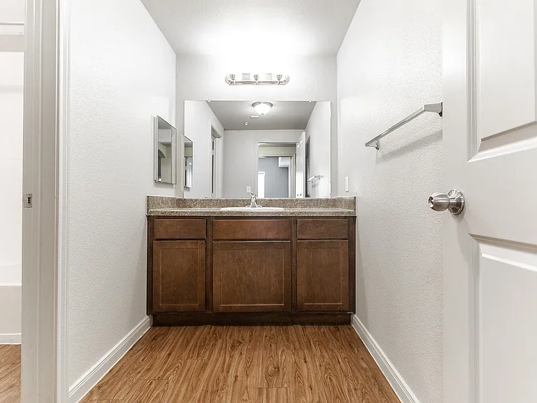 Freedom Hills Ranch Apartments — Photo 90