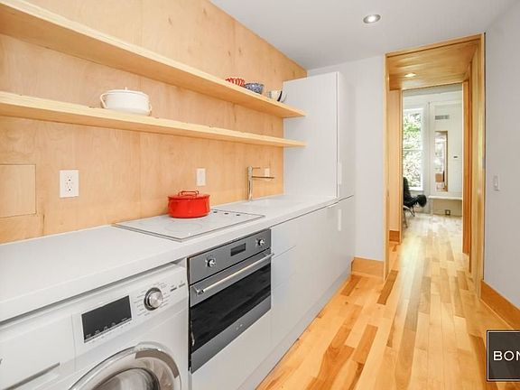 4th image of 118 W 132nd St #G