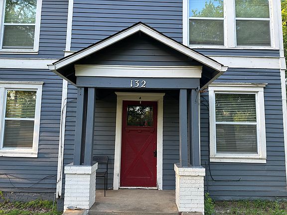 2nd image of 132 Woodland St APT A