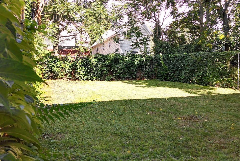 1st image of 1897 Niagara St #2