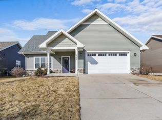268 S Longfield Dr, Sun Prairie, WI 53590