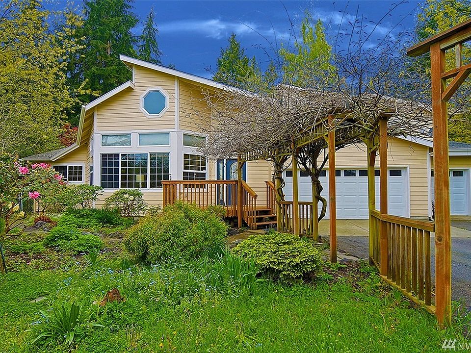 1st image of 15628 30th Ave NW