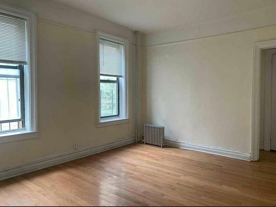 1st image of 264 E 28th St APT 1C