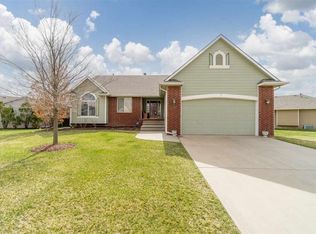 11405 E Killarney St, Wichita, KS 67206