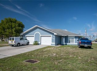 1002/1004 SE 9th Ct, Cape Coral, FL 33990