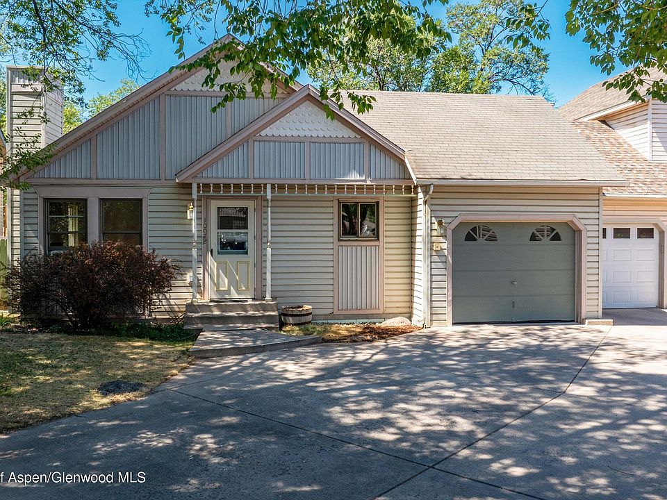 1st image of 1007 Crown Dr