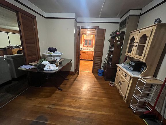 5th image of 713 Avenue B