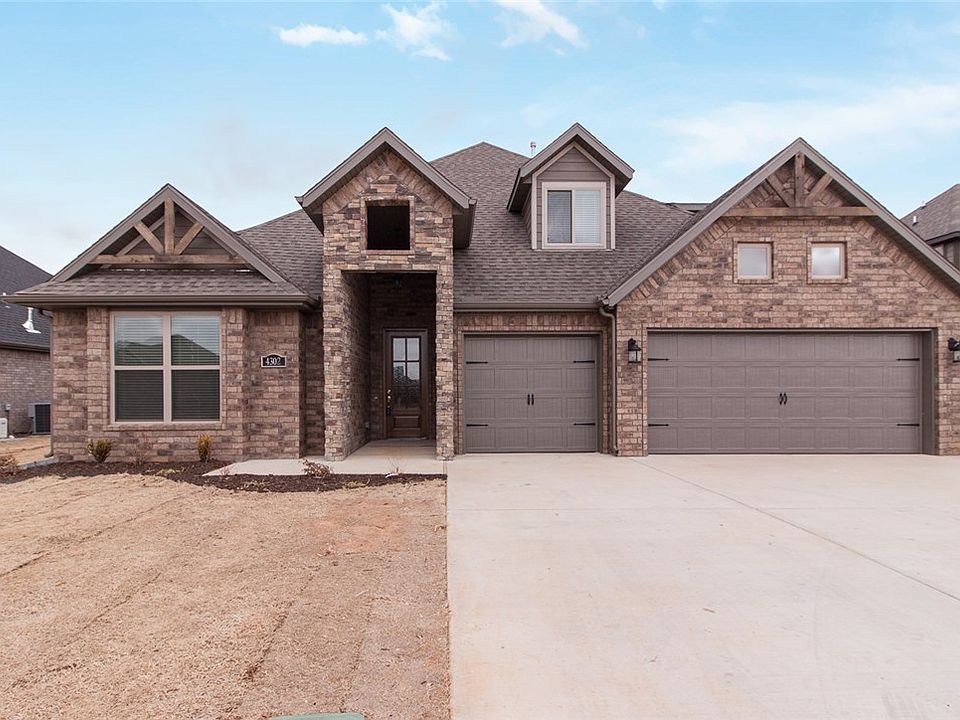 1st image of 4302 SW Wheatgrass Blvd