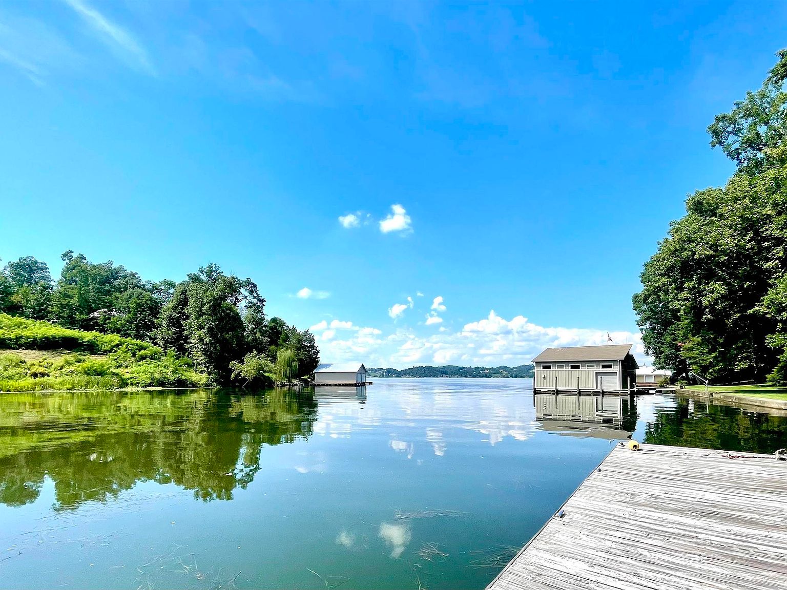 2918 Signal Point Rd, Guntersville, AL 35976 Zillow