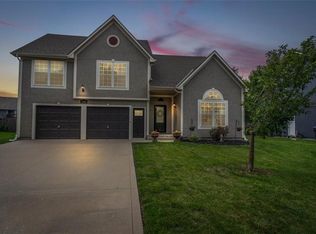 1900 160th St, Basehor, KS 66007