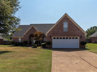 2405 Kindlewood Dr, Southaven, MS 38672