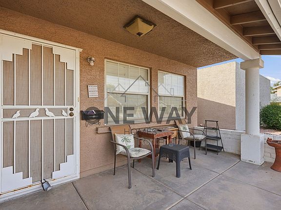 4th image of 2929 E Broadway Rd Unit 102