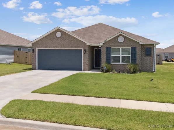 14219 N 74th Ave, Collinsville, OK 74021