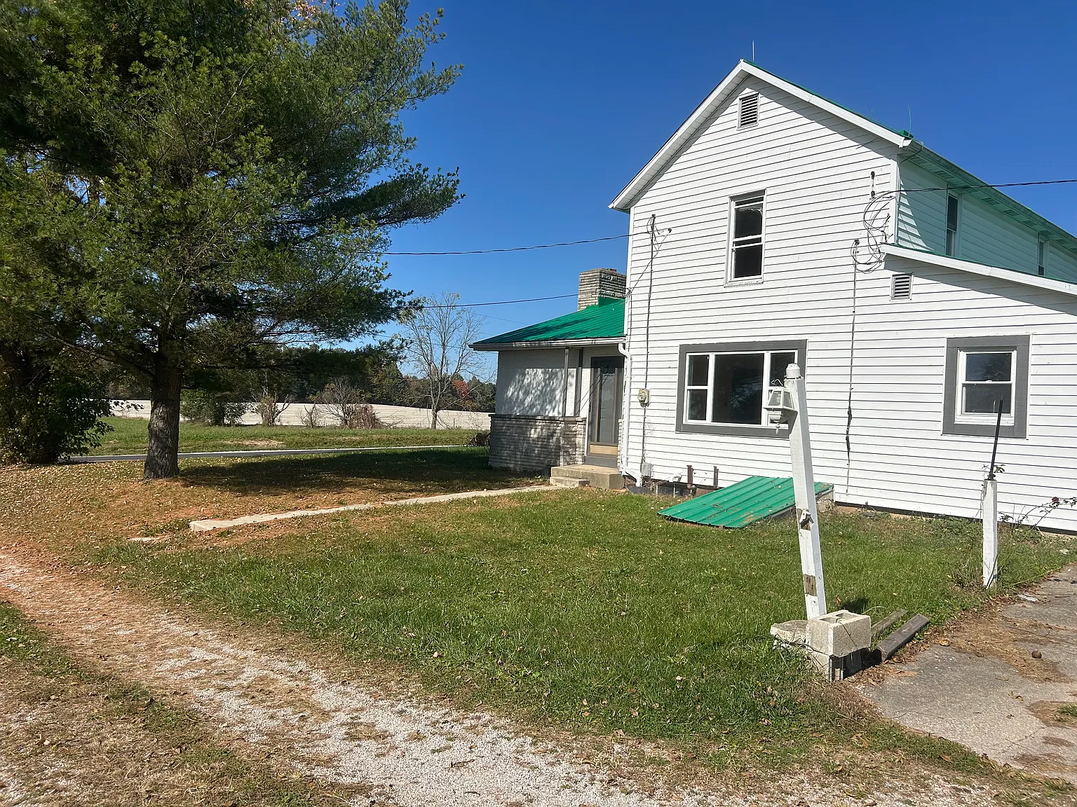 3 bed, 1762 sqft, $1,850 — Photo 1