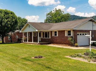 1539 Chestoa Pike, Erwin, TN 37650