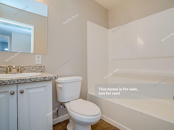 4th image of 2240 E Arbor Cir