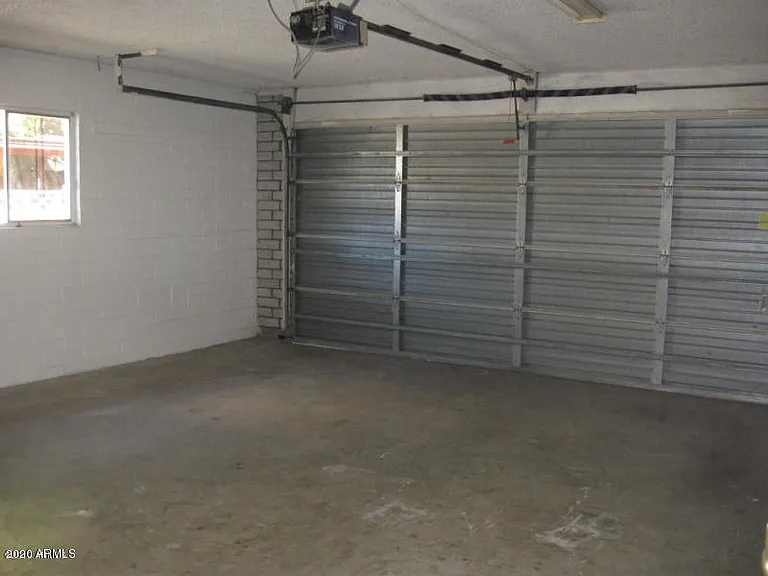 4601 W Northview Ave — Photo 13
