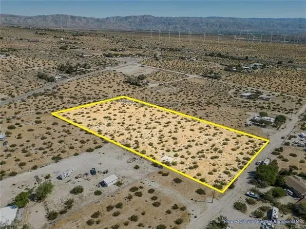1 Sunrise Rd, Whitewater, CA 92282